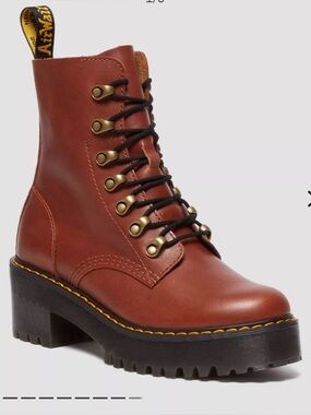 Dr Marten Boots